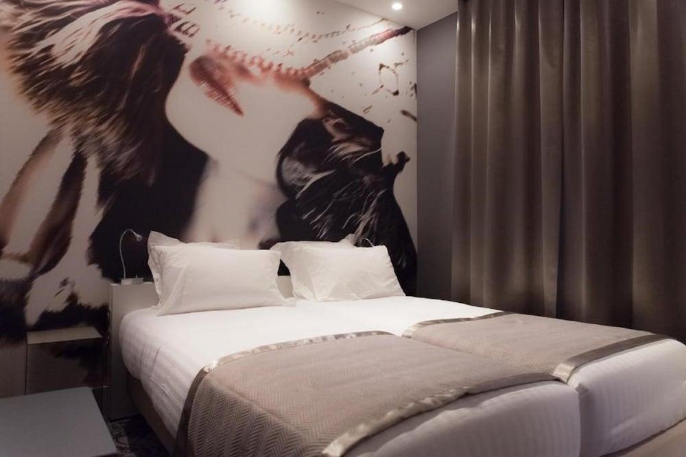 Hotel Sixteen Paris موروج المظهر الخارجي الصورة