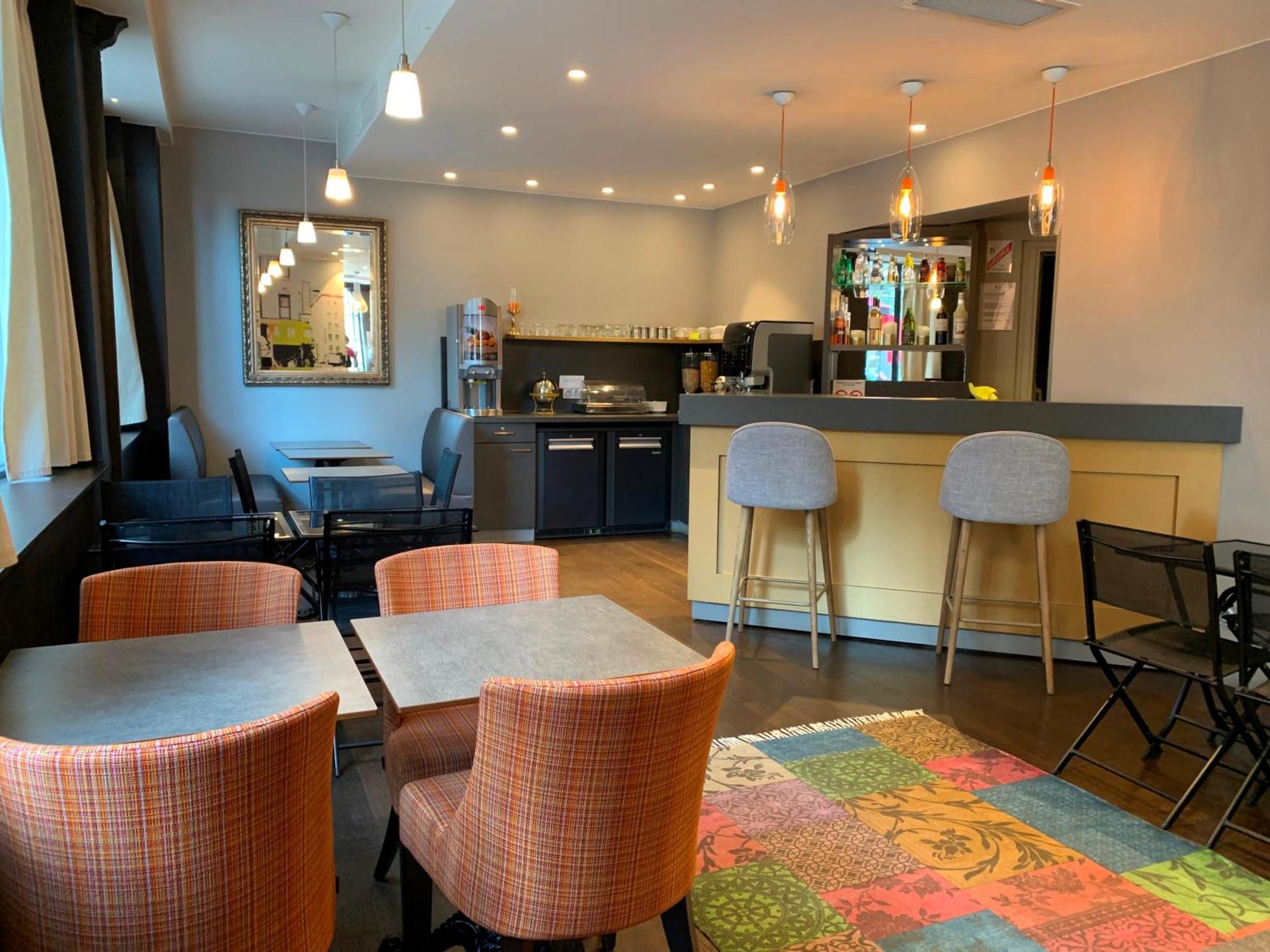 Hotel Sixteen Paris موروج المظهر الخارجي الصورة